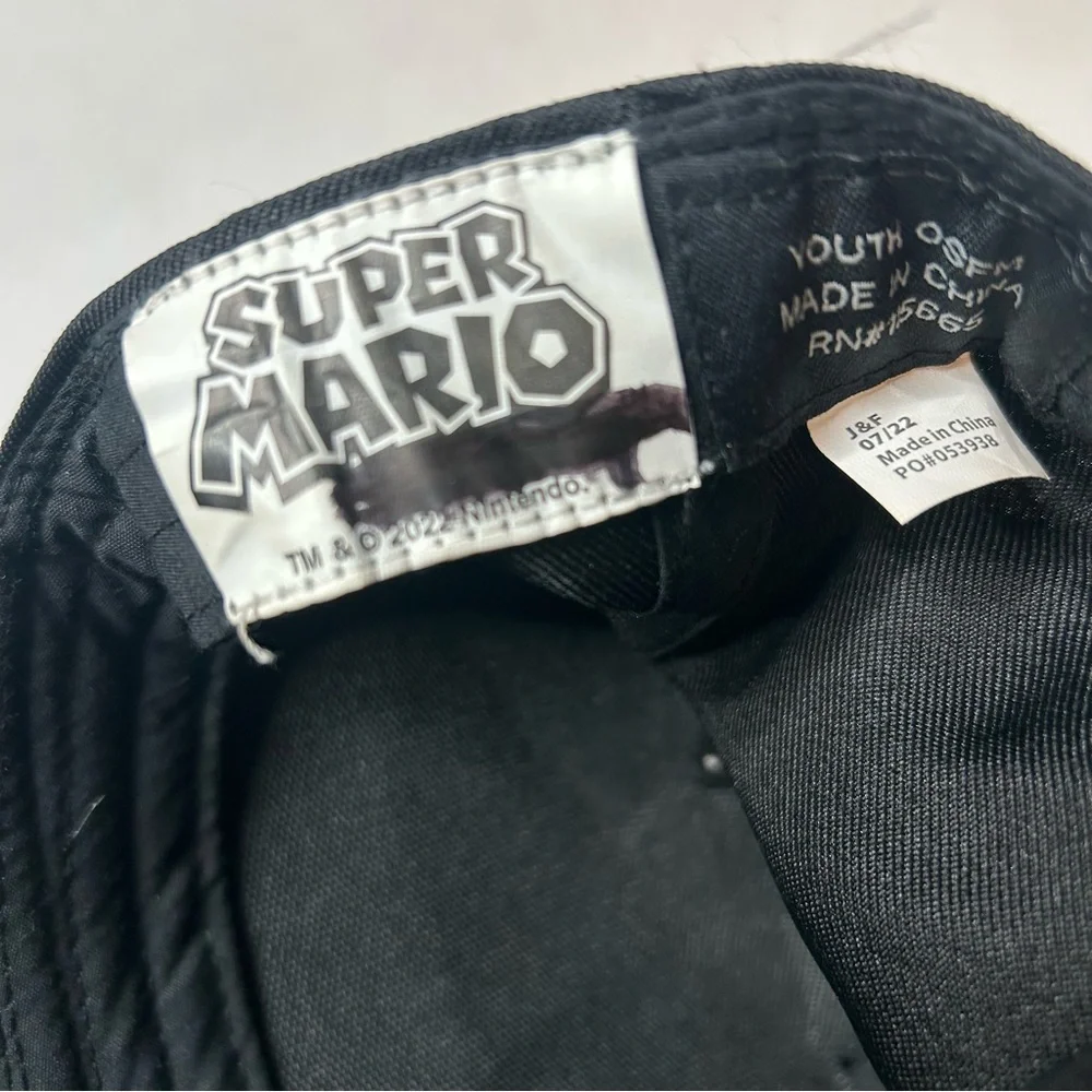 Nintendo Super Mario Bros Youth Snapback Hat Cap Black Gaming Fun Sporty